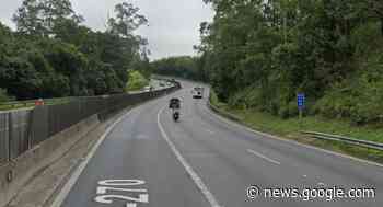 Carreta tomba na rodovia Raposo Tavares em Cotia - Mobilidade Sampa