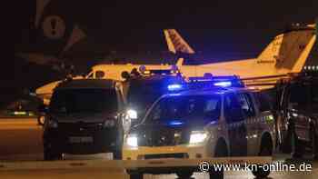 Mallorca: 22 Migranten nach vorgetäuschtem Notfall in Flugzeug wieder frei