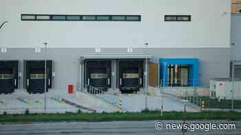 Siena, Amazon non apre in primavera, fuga da Arbia - Economia ... - LA NAZIONE