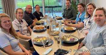 De Bron trakteert elke week vijf medewerkers op lunch - Het Laatste Nieuws