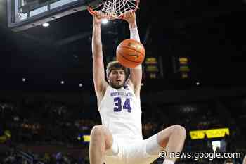 COVID-19 outbreak at Northwestern postpones game at Iowa - Powell River Peak