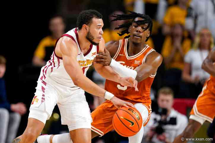 No. 11 Iowa State sinks No. 7 Texas behind big 2nd half