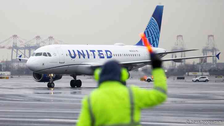 United results top estimates as demand remains resilient despite high fares - CNBC