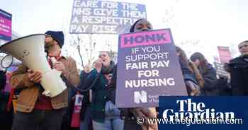 Nurses in England begin two days of strikes in pay standoff