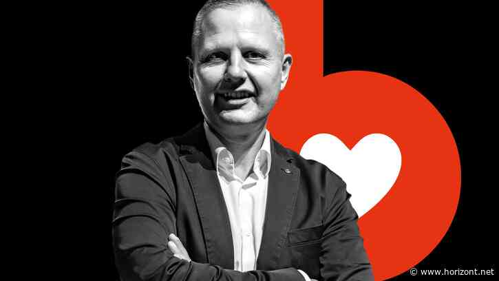 HORIZONT Lovebrands Podcast: Warum die einstige Kleinwagenmarke Smart mit vier Sitzen in die Zukunft fährt