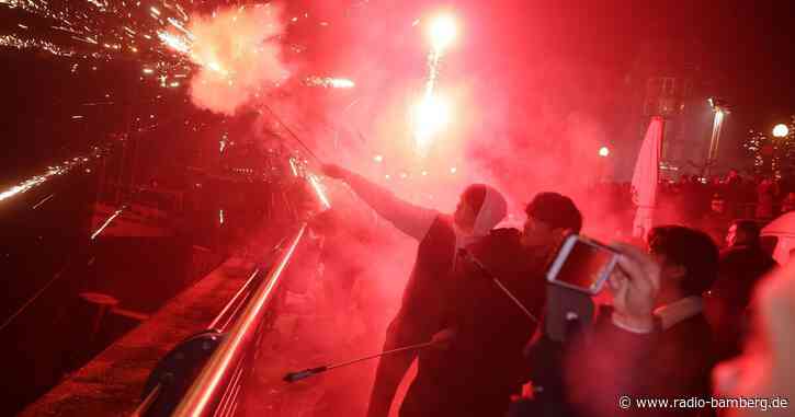 Zeitung: Über 280 Angriffe auf Einsatzkräfte an Silvester