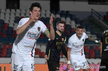 Cosenza, c'è anche Vaisanen nella Top 11 di TuttoB.com - Tifo Cosenza