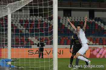 Cosenza, il pareggio nel finale non cancella la brutta prestazione - Tifo Cosenza