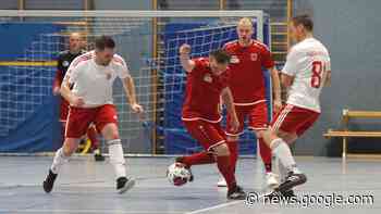 Altherren-Kicker vom SC Parchim sind Hallenkreismeister - svz – Schweriner Volkszeitung