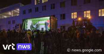 Boeren protesteren tegen stikstofakkoord aan nieuwjaarsreceptie ... - VRT.be