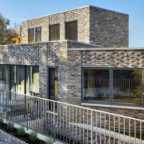 Platform 5 Architects completes textural home on London infill site