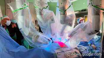 Ecco "robot-chirurgo" Da Vinci Xi: "Ridurrà le liste d'attesa in ospedale" - BolognaToday