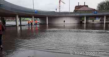 Hevige regenval zet plein onder balkonrotonde opnieuw blank - Het Laatste Nieuws