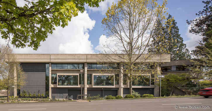 Hacker overhauls “fortress-like” brutalist library in Oregon