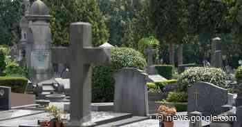 Brussel sluit verschillende begraafplaatsen door hevige rukwinden - Het Laatste Nieuws