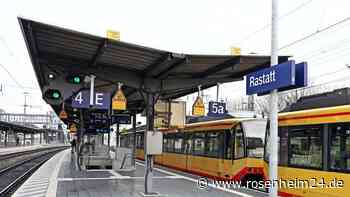 Mädchen prügeln am Bahnhof auf 14-Jährige ein