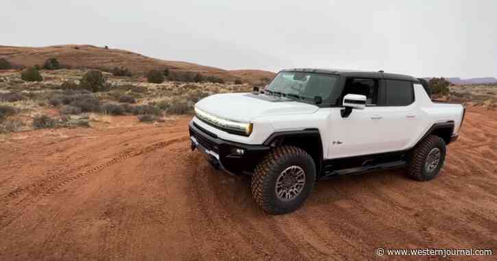 Man's $115K Electric Hummer Breaks Down in Middle of Utah Desert, And It's Not the First Time