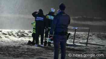 Cadavere di una donna recuperato in mare a Marina di Massa - LA NAZIONE
