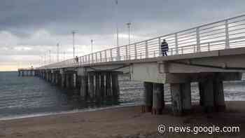 Marina di Massa, cadavere di un uomo in mare sotto il pontile - LA NAZIONE