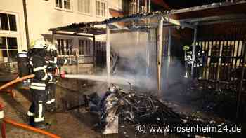 Alarm in Waldkraiburg: Müllcontainer in Vollbrand