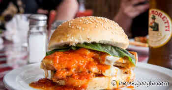 Toronto restaurants reintroduce lunch in hopes that industry luck has ... - blogTO