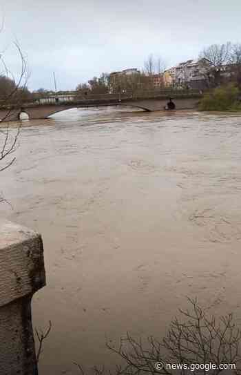 Capua, esonda il fiume Volturno: monitorate le zone a rischio - L'Occhio di Caserta