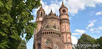 Der Dom in bunten Farben - Nibelungen Kurier