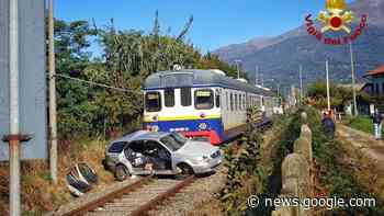 Vitorchiano - Macchina attraversa i binari con il rosso e viene ... - Paolo Gianlorenzo