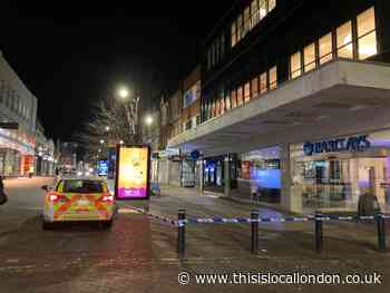 Man found with slash injuries to his back in Romford