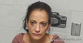 Sheriff: Long Grove woman caught stealing neighbors' mail