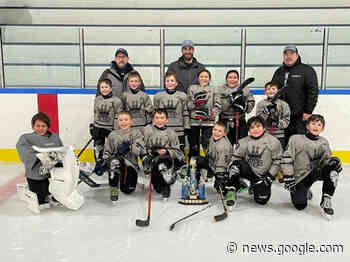 Dauphin U9 Hurricanes Are Golden - 730 CKDM