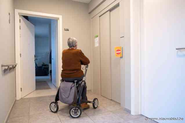 Bewoners al twee weken ‘opgesloten’ in Wilrijkse serviceflat door kapotte lift: “Er is een nieuwe printplaat nodig, maar die is momenteel niet voorhanden”