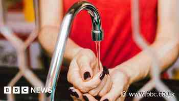 Isle of Wight: Burst water main affects water supply