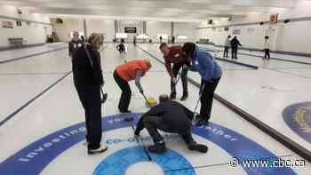 Sask. curling club holding learn to curl lessons for newcomers