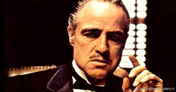 Matteo Messina Denaro, nel primo covo trovato anche il poster del film Il Padrino