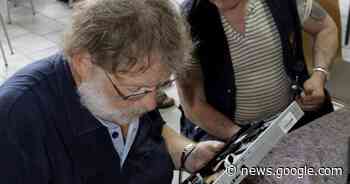 Rheinberg: Das Repaircafé befasst sich auch mit Upcycling - Rheinische Post