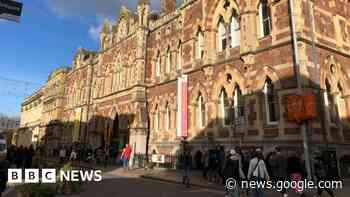 Cycle lanes scrapped from Exeter's Queen Street redesign - BBC