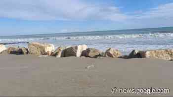 Alba Adriatica, spiaggia ferita: concluso il posizionamento dei massi ... - Abruzzo Cityrumors