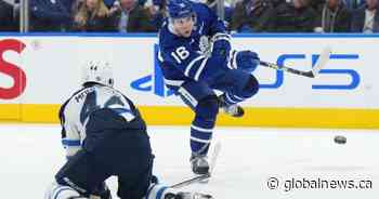 Matthews, Samsonov lead Leafs over Jets