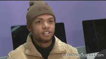 'Skntones' takes business skills to Brooklyn Center High School