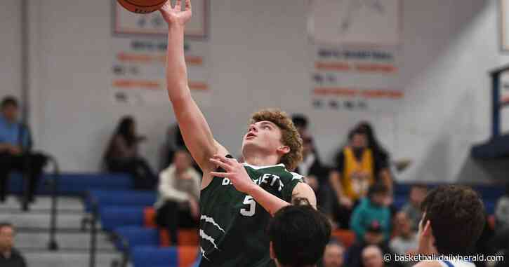 Boys basketball: Fenton digs deep for comeback Upstate Eight win over Bartlett