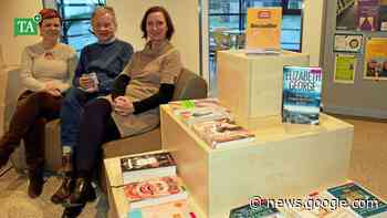 Freundeskreis spendiert der Stadtbibliothek Gotha Bestseller | Gotha - Thüringer Allgemeine