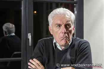 Hugo Broos vindt dat Anderlecht het vanaf de zomer anders moet aanpakken: &quot;Alleen zo komt Anderlecht terug&quot;