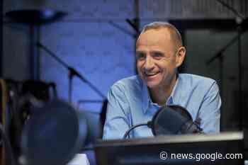 BBC Dragons' Den: who is popular presenter Evan Davis? - Barking and Dagenham Post