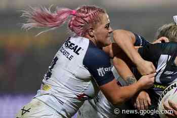 Leeds sign England international Amy Hardcastle from St Helens - Dudley News