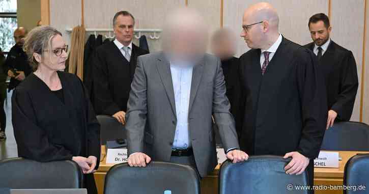 Oberstaatsanwalt räumt Annahme von Bestechungsgeldern ein