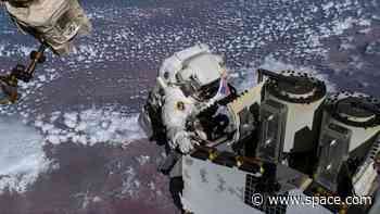 Watch 2 astronauts perform 1st spacewalk of 2023 on Friday
