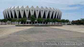 Mike Epps, Cedric The Entertainer, Earthquake coming to Hampton for 'Straight Jokes, No Chaser Comedy Tour'