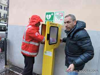 Velletri | Rubato anche il defibrillatore in Piazza Cairoli - ilmamilio.it - L'informazione dei Castelli romani