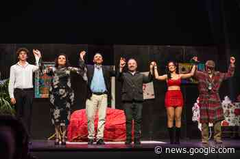 Standing ovation al Teatro Artemisio di Velletri per lo spettacolo ... - ilmamilio.it - L'informazione dei Castelli romani